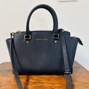 Michael Kors Navy Leather Handbag Selma Satchel